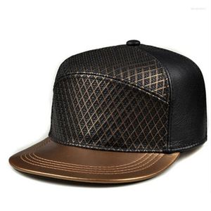 Casquettes de balle exclusives à la mode KPOP chapeau en cuir pour hommes femmes Street Dance Hip Hop Baseball mâle bord doré bord plat os Masculino