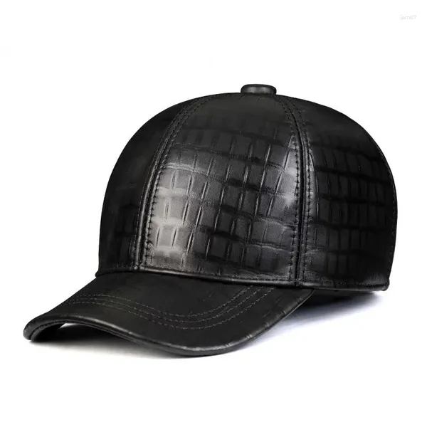 Gorras de bola Moda 2024 Primavera / Invierno Hombre Cuero genuino Béisbol Masculino Casual Cinturón de piel de oveja 55-60 Sombreros de vuelo ajustables