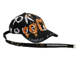 Balpetten Mode Honkbal voor de zomer Koreaanse stijl Graffiti Letter Base Cap Mannen en Vrouwen Lange riem Gebogen rand Pet Person3800603