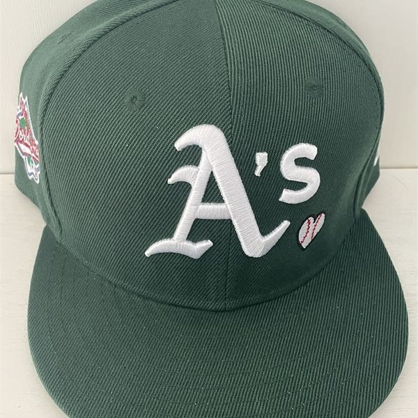 Gorras de béisbol Sombreros ajustados Ala plana Venta al por mayor Gorras blancas enteras Clases Gota Hombres Béisbol Mujeres Huesos 230808