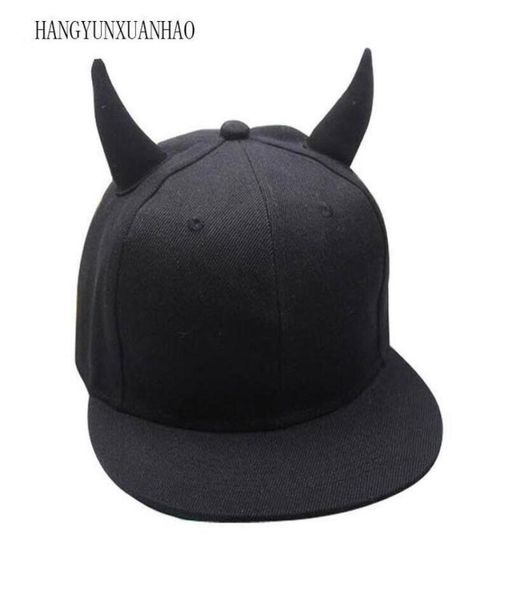 Ball Caps Hangyunxuanhao parentChild hommes noirs femmes Punk Horn Baseball Cap hiphop Snapback réglable avec des cornes8585235