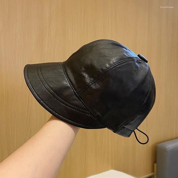 Gorras de bola de alta calidad de cuero de imitación de cuero de ala corta gorra de béisbol hombres mujeres invierno cálido retro casual moda ajustable camionero estilo sombrero