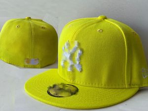 Ball Caps Hot Mens Canvas Baseball Caps Designer Hats de créateurs BAPS FACTÉS FORMES FEDORA LETTRES STRIGES MENSE