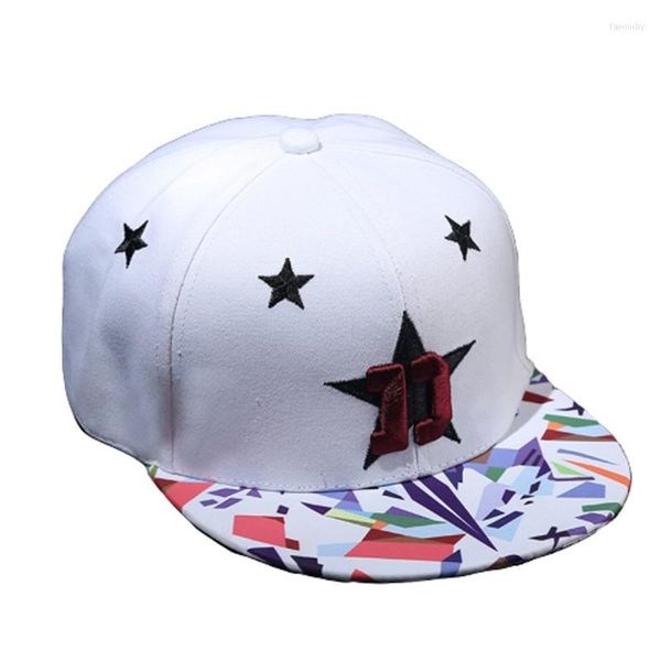 Gorras de bola Moda coreana Pareja Bordado Hip-Hop Sombrero Blanco y negro Tendencia Gorra de béisbol Hombres Mujeres Primavera Deporte al aire libre Sombra