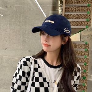 Ball Caps Korean Retro Soft Top Baseball Cap Tide Brand Borduurwerk Letters Blue Ladies Paar Outdoor Street Fashion Wild Sun Hat