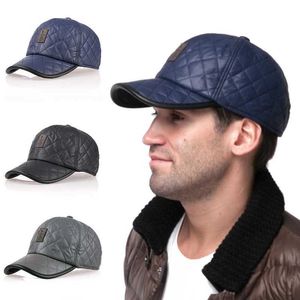 Capes à billes pour hommes Haule Baseball Cap de baseball automne et hiver à la mode, chapeau imperméable épais chaud avec oreilles 3 couleurs Mens décontractées Q240429