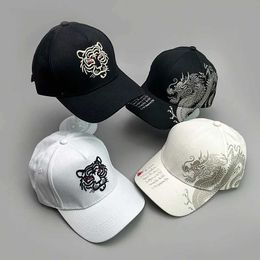 Caps à balle Nouveau dragon Tiger Hip Hop Street Street Men Femmes Baseball Chapeaux Coton Personne Chine