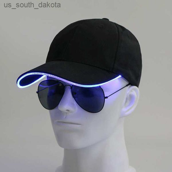 Gorras de béisbol Nueva gorra de béisbol con luz LED Sombreros de sol ajustables brillantes para mujeres Hombres Gorras para correr de noche L230523