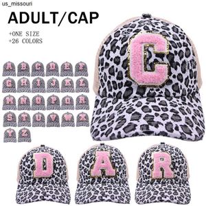 Ball Caps Rosa Leopard Gestickte 26 Buchstaben A-Z Baseball Kappe Männer Frauen Snapback Hip Hop Hut Sommer Atmungsaktive Mesh Sonnenhüte für Frauen J230520