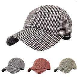 Gorras de béisbol con estampado a cuadros, gorra de béisbol para mujer, versión coreana, sombrero cálido para viajes al aire libre, sombreros de sombra, paquetes para hombres