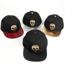 Ball Caps Summer Herfst unisex Nieuwheid Skull Rivets Punk Hip Hop Baseball Cap Men Women Sunshade Sunscreen Street Dance Snapback Hats PY42