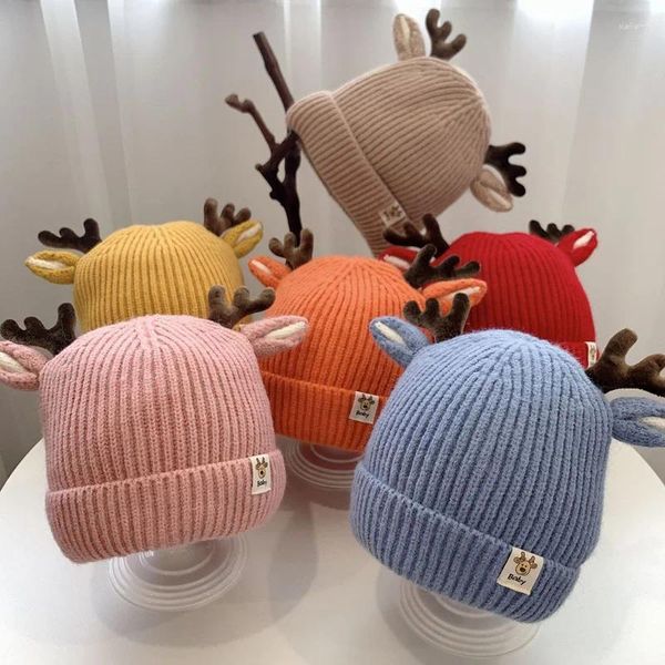 Gorros de bola para niños pequeños, gorro tejido para niños y niñas, astas de dibujos animados, gorros, gorros cálidos para otoño e invierno, sombreros y accesorios para niños