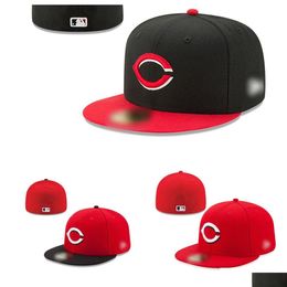 Ball Caps Top Design gemonteerde hoeden mode hiphop honkbal ADT platte piek voor mannen dames stitch roods cap sf06 drop levering accessoires otf5o