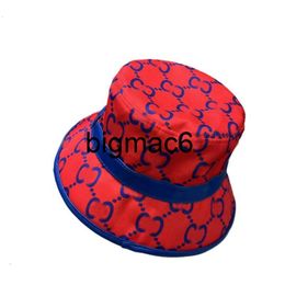 Ball Caps larges designers de bordure de godets S Sun Hat Couleur solide lettre Buckethat Tempérament décontracté des centaines de bouchons de voyage