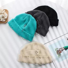 Bal caps winter harajuku mutsen gebreide hoed vrouwen mode warme dikke gorro mannen hip hop pin gat skullcap korte unisex basic cap