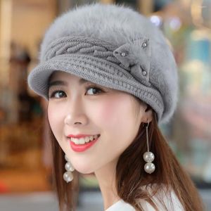 Casquettes de balle hiver femmes béret chapeau fleur fausses perles couleur unie Protection des oreilles coupe-vent extensible tricoté à pointe Streetwear