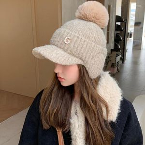 Ball Caps Vrouwen Hoed 2024 Fashion Koreaanse Winter Warm Oorkleppen Gebreide Met Pompon Outdoor Winddicht Vizier Gorra Baseball Cap