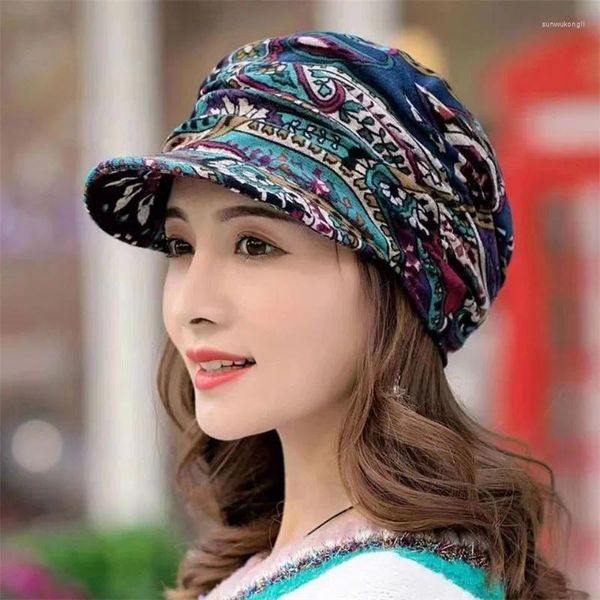 Caps de balle Femmes Vintage Floral Short Brim Hat Femme Femme Autumn Lady Baseball Cap pliable Style ethnique Soft Imprime