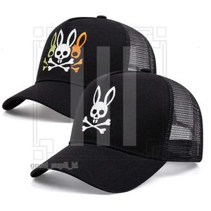 Ball Designer Caps Bad Bunny Embroidery Men Women Trucker Hoge kwaliteit Hoed Fashion Baseball Caps Shade Mesh Black and White Beanie 336