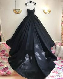Robe De Bal Gothique Robes De Mariée Plus La Taille Chérie Tulle Arabe Dubaï Pays Robes De Mariée Robe De Mariée Noire Robe De Novia Robe De Mariée