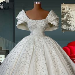 Ballkleid Brautkleider mit Flügelärmeln, Perlen, Satin, Kristalle, luxuriöses formelles Brautkleid nach Maß, Saudi-Arabien, 2023, Vestidos Noiva Mariage