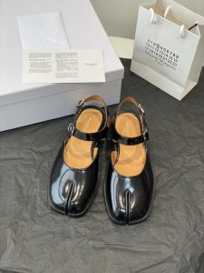 Zapatillas de bailarina zapatos para mujeres diseñador de lujo sandalia tabi media casualidad zapatos casuales ballef de cuero plano tacón deslizamiento en la bota de ternero Tamaño de baile 35-40 993