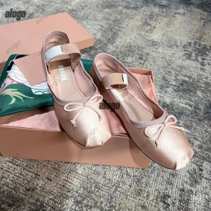 Ballet Flats designer schoenen Parijs merk designer zwarte schoenen dames lente gewatteerde lederen slip op ballerina ronde neus sneakers kleding schoenen