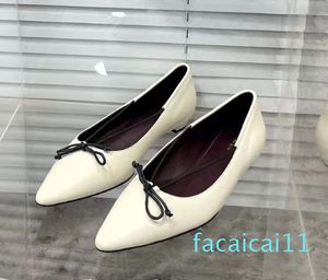 Zapatos Planos De Ballet Sandalias De Cuero De Vaca Con Paneles Sin Cordones Mocasines Cómodos Zapato De Fiesta De Boda Para Mujer