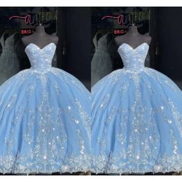 Lumière de balle avec robes 3D bleues quinceanera paillettes en perles d'applique florale concours en cœur consest