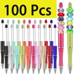 Stylos à billes 100pcs Plastics en plastique Per stylos à perles pour bricolage Kit pour stylos perles stylos pour les élèves des écoliers de bureau infirmière 231201