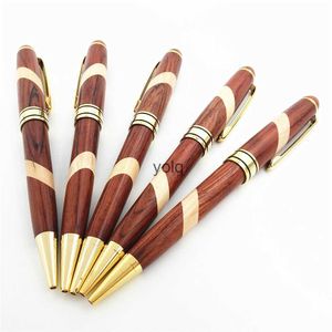 Ballpoint Pennen Nieuwe Huali Maple Parquet Ballpoint Solid Wood Black Needle Like Refill 0.7 Rotatie H240407