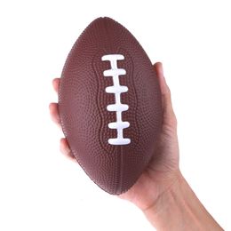 Balles Mini Soft Standard PU Mousse Football Américain Football Rugby Squeeze Ball Enfants Adultes Anniversaire Cadeau De Noël FootballCouleur Aléatoire 231123