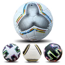 Balles Sports Club Ballon de Football Sans Couture Football Taille 4 Taille 5 Soft League PU Goal Team Match Balles Taille Training Ball futbol voetbal 230627