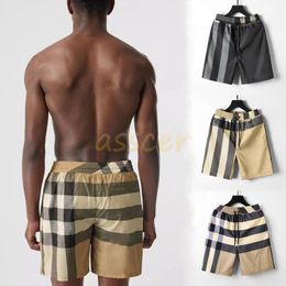 Diseñadores de verano para hombre Pantalones cortos Pantalones cortos para mujer Ropa de calle de moda Ropa de baño de secado rápido Tablero de impresión Pantalones de playa Tamaño asiático M-3XL