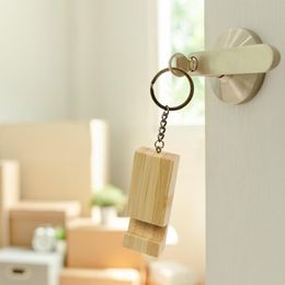 Keychains de concepteur de bambou clés en bois de liège personnalisés Logo de clés de téléphone personnalisé porte-clés clés de la cale de téléphone Promotionnal Keychain carré cartone clés en bois de hêtre