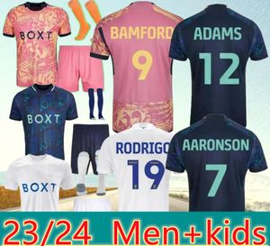 Футбольные майки BAMFORD Llorente RODRIGO Leeds United 2023 2024 Adams Aaronson HARRISON Sinisterra JAMES Maillots De Football Kids Kit Футболка AARONSON