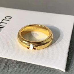 Groupe New Celi français à la mode légume léger triomphal arc index anneau de doigt simple et anneaux pour femmes avancées et anneaux pour femmes