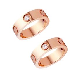 Anillos de banda El material de oro del anillo de amor de 18 quilates de 4-6 mm nunca se desvanecerá. Anillo estrecho sin diamantes. Reproducciones oficiales de la marca de lujo.