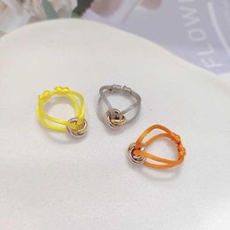 Anneaux de bande 2022 nouveaux anneaux de fille douce Simple mode unisexe anneau de cuivre 3 boucle en métal cercle réglable anneau de corde pour les femmes bijoux cadeaux 240125