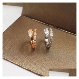 Bands Anneaux 2023 Designer Ring Ladies Rope Knot Luxury With Diamonds Fashion For Women Jewelry Classic 18K Gold plaqué ROSE DR OTMC5