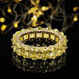 Anillos de banda 2023 nuevo anillo de banda de eternidad estético de color plateado ovalado de lujo para mujeres regalo de aniversario joyería venta al por mayor R6444 Z0509