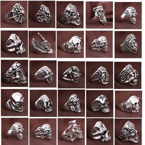 Anneaux de bande 20 pièces anneau de crâne Punk Vintage squelette métal alliage de zinc couleur argent hommes femmes anneaux mixtes bijoux en gros lots cadeaux de fête 231218
