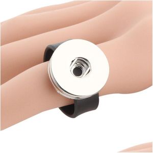 Bandringen 50 stks/veel nieuwe mode snap knop ring verstelbaar elastisch 18 mm silicagel feest charme sieraden voor mannen vrouwen cadeau d dhgarden dhjef