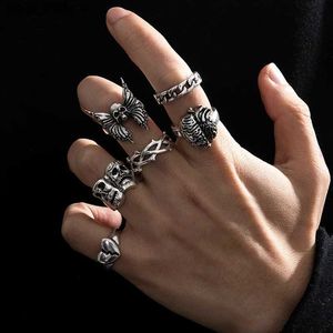 Band Ringen 6 Stuks Punk Joker Zilver Kleur Ringen voor Mannen Goth Skelet Biljart Set Paar Emo Mode-sieraden Anillos hombre L240305