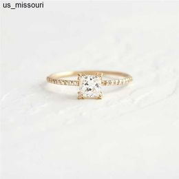 Anneaux de bande Aide 925 Sterling Silver Gold Simple Rond Zircon Cristal Anneaux Femmes Cubic Zirconia Jeweled Feuille Boucle De Mariage Bague De Fiançailles J230522