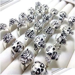 Anillos de banda Bk Lots 100 unids Hombres Skl Nuevo Biker gótico Punk Cool Venta al por mayor Joyería de moda Lote Anillo de entrega Dhgarden Dh8En