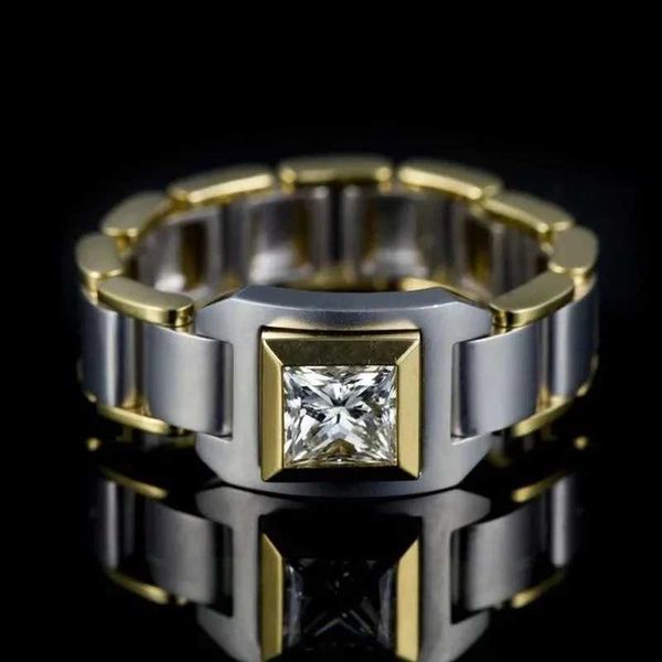 Bands Business Business Inslumed White Zircon Punk Ring for Men Luxury Two Tone Metal Engagement Party Bijoux H240424