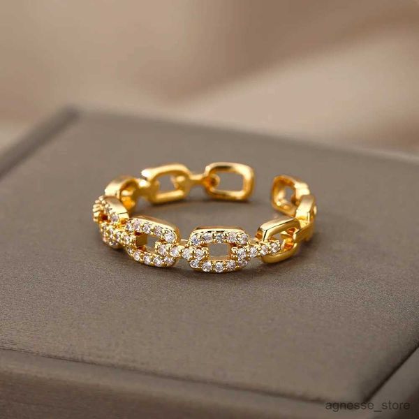 Anneaux de bande Chaîne classique anneaux ouverts pour femmes Zircon en acier inoxydable géométrique enveloppé Couple anneau de mariage bijoux esthétiques R231130