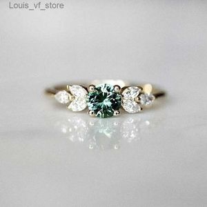 Bandringen Classic Gold Color Ring For Women Gorgeous Metal Green Inlip Stones Flower Engagement Wedding Sieraden H240424