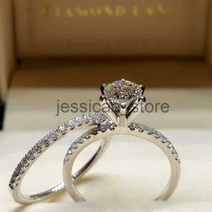 Band Rings Classique luxe Moissanite anneaux ensemble vente chaude 2 pièces/ensemble WeddEngagement anneaux pour les femmes fête saint valentin cadeau bijoux J231124